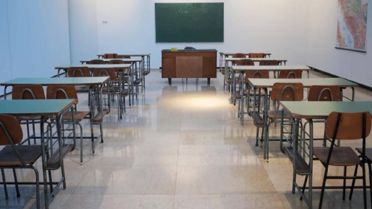 An empty IEB classroom