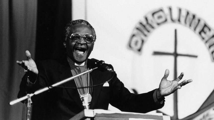 Archibishop Desmond Tutu preaching