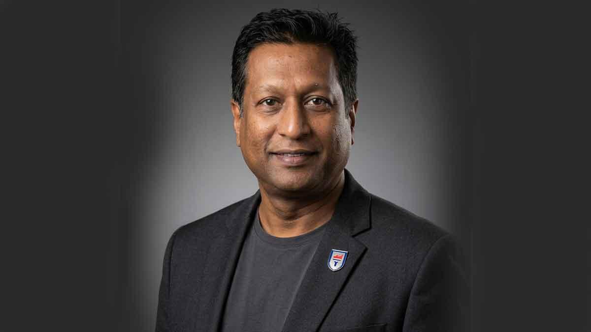 Dr Kiru Pillay