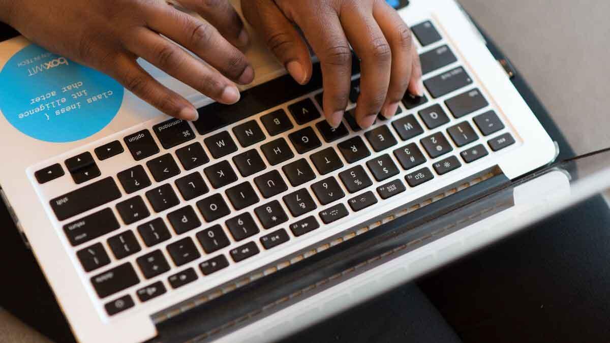 laptop computer