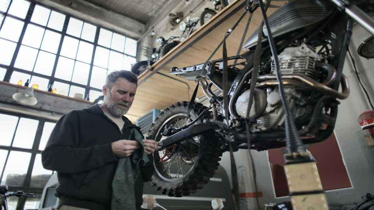 Motor Mechanic