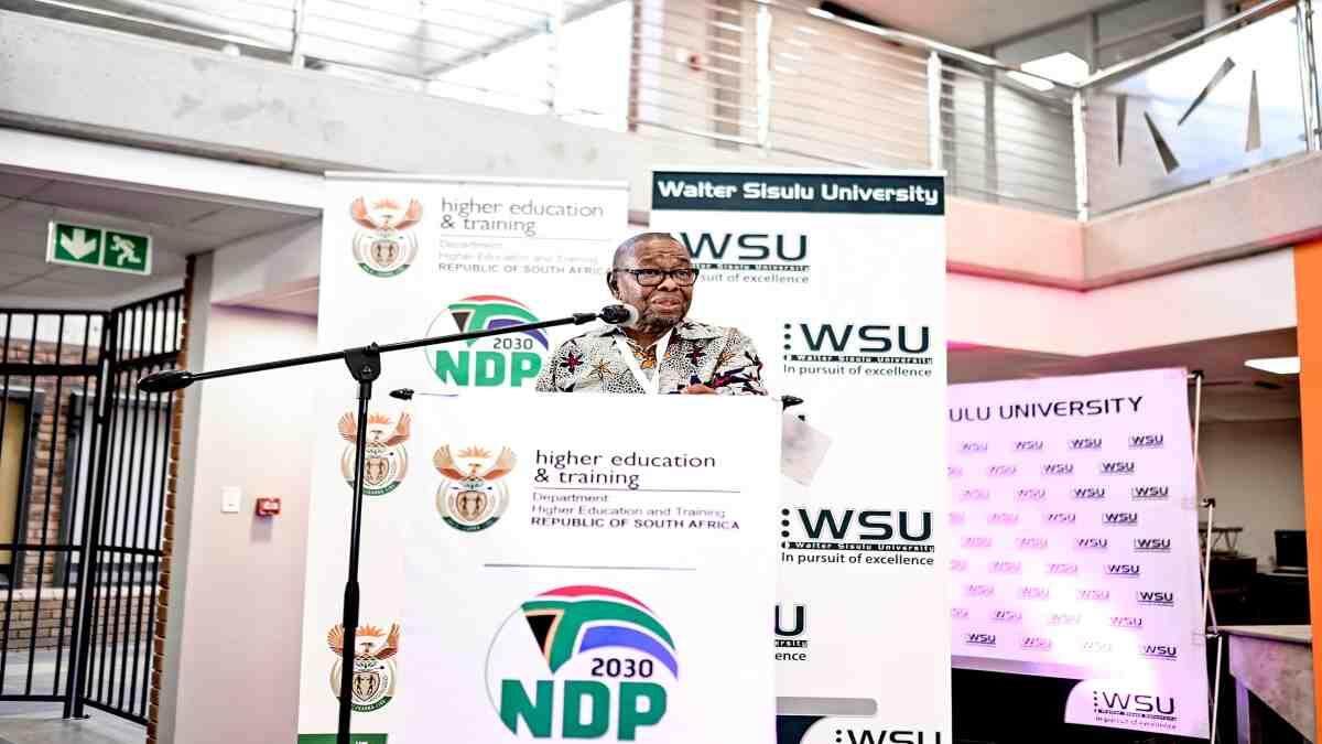 blade nzimande giving a speech at WSU opening