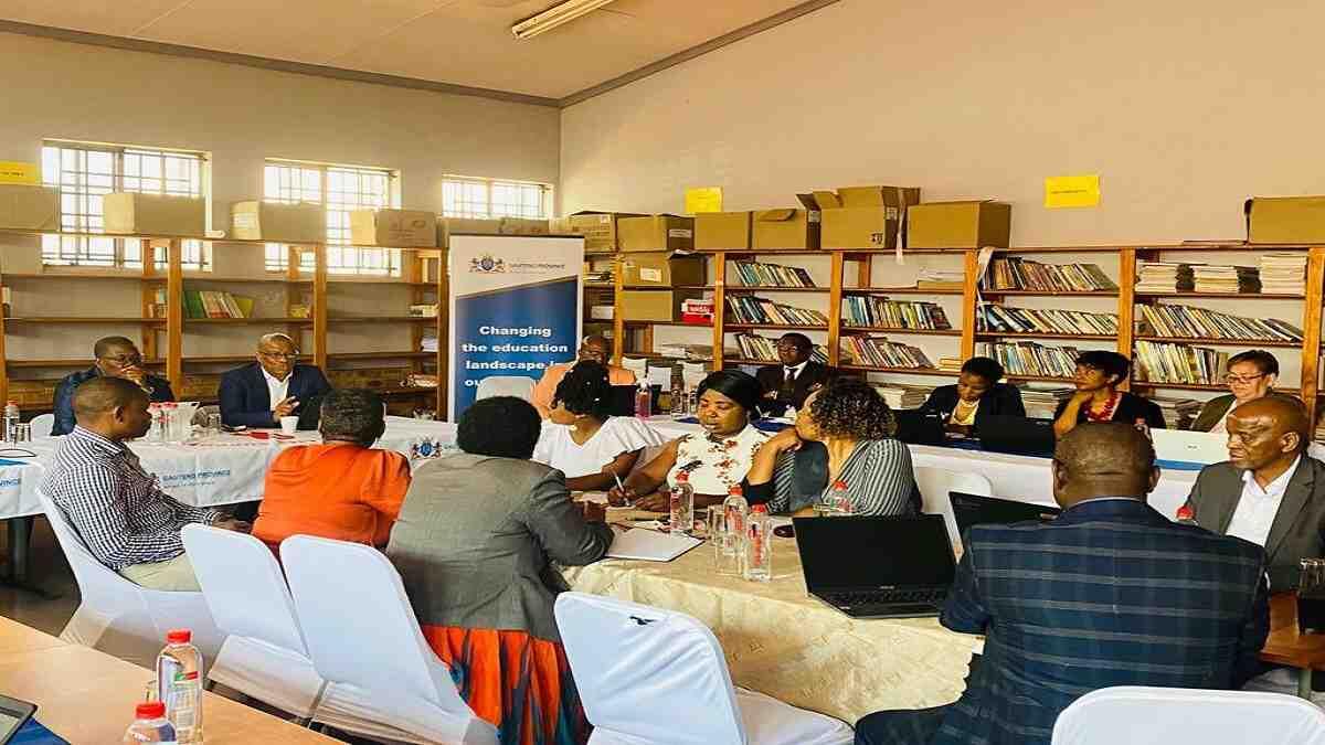 good students need to be encouraged to pursue teaching