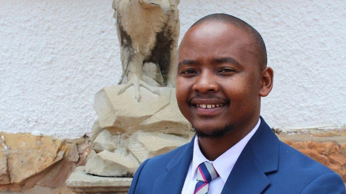 Songeza Malangeni, deputy head of the ridge school