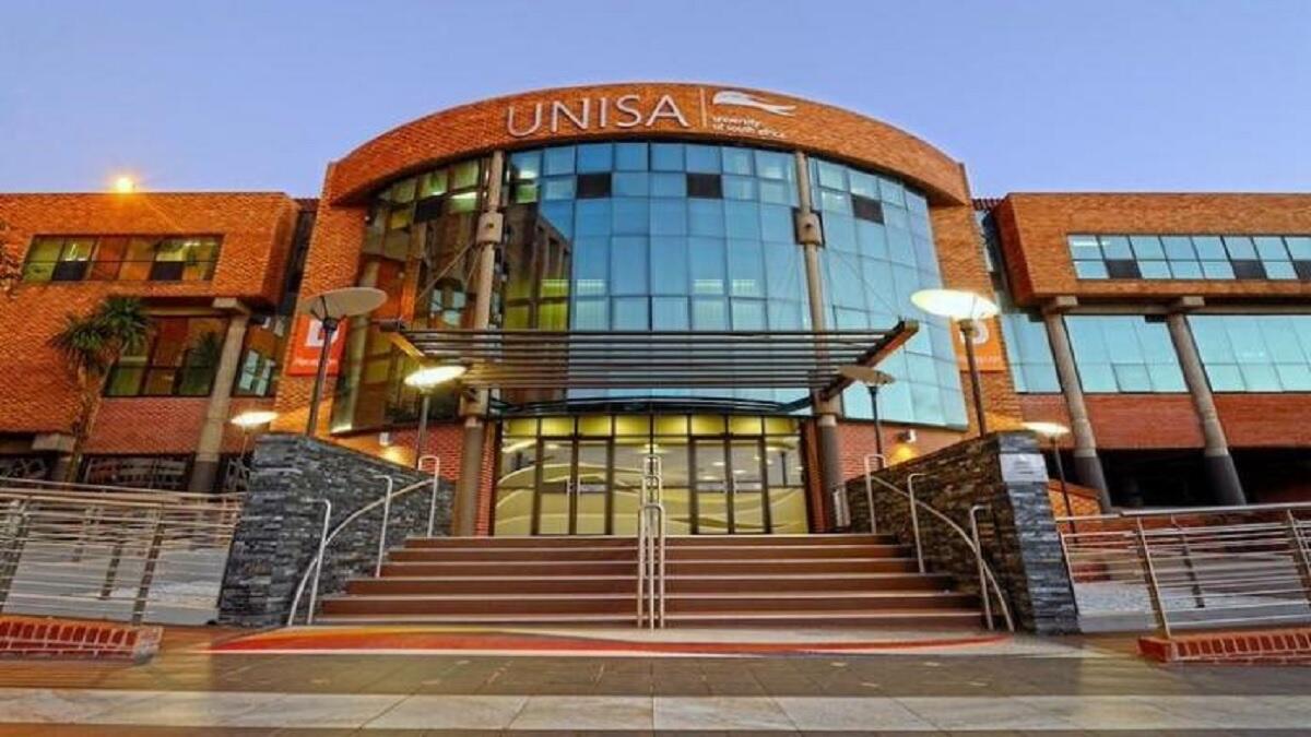 Unisa building where students can get help to apply for Unisa funding
