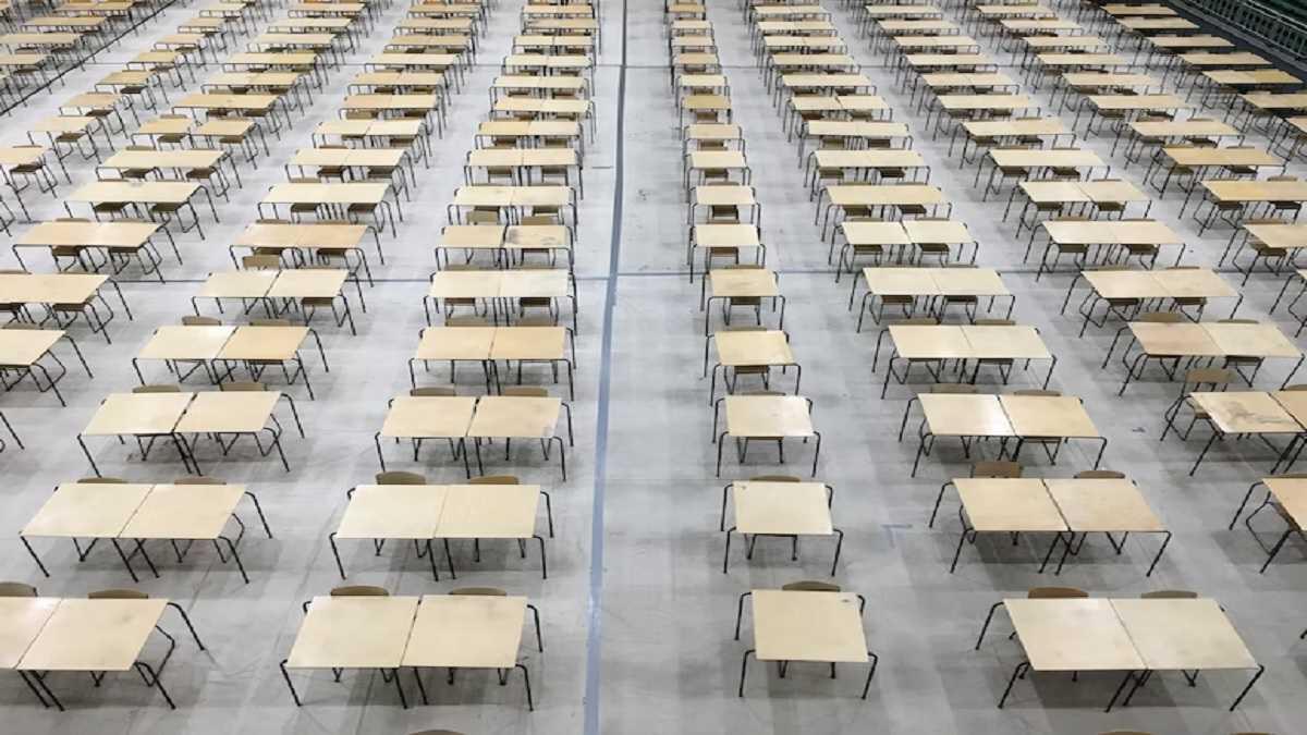 Room with exam tables