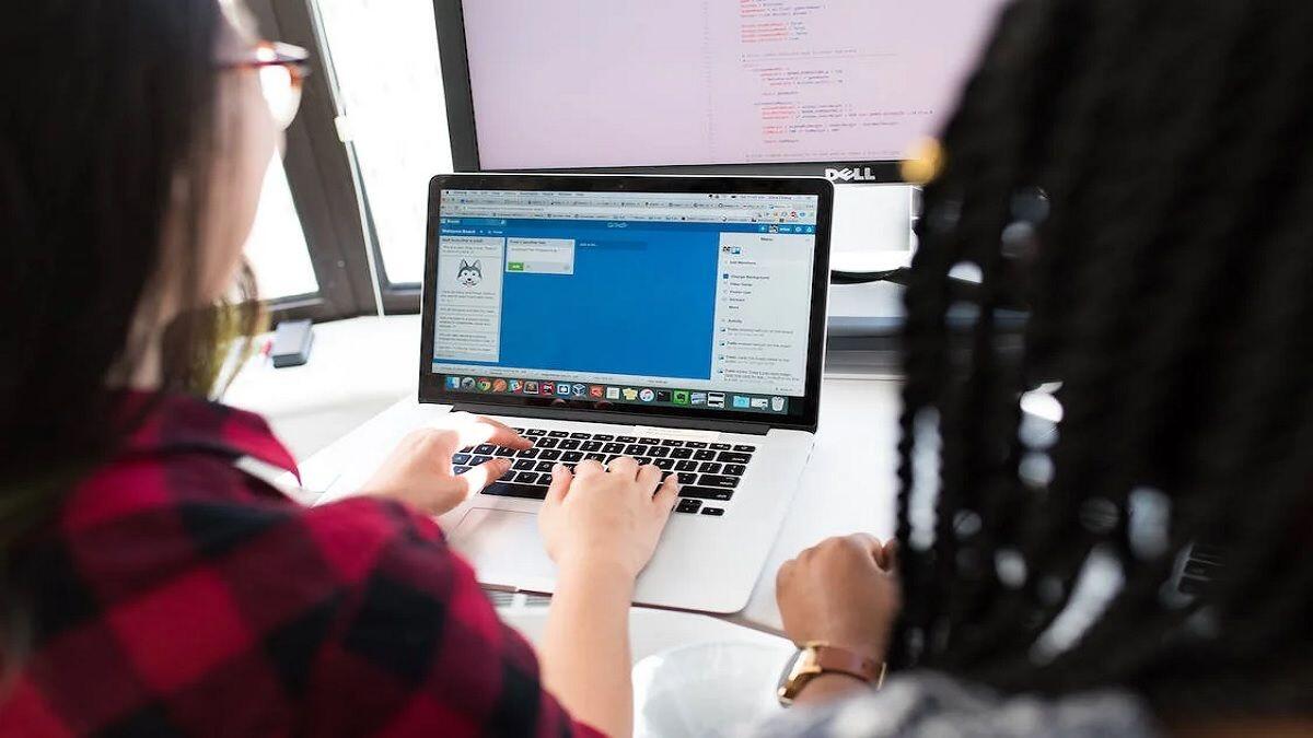 Free online university courses
