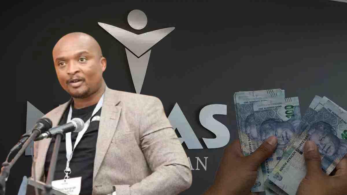 Andile Nongogo 