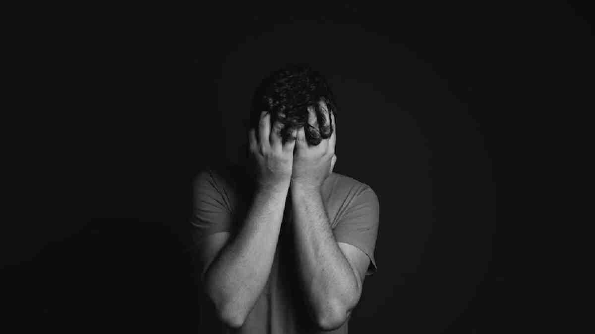 student struggling with mental health 