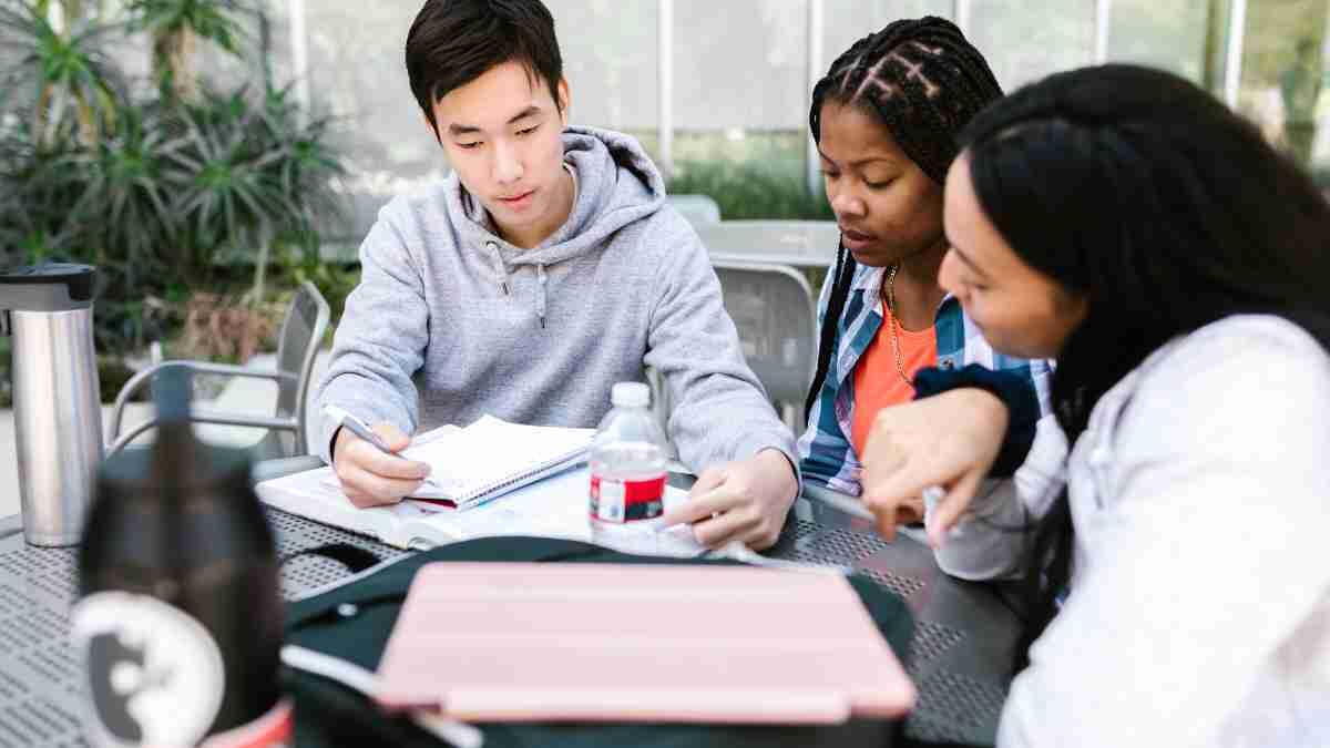 IIE Students 