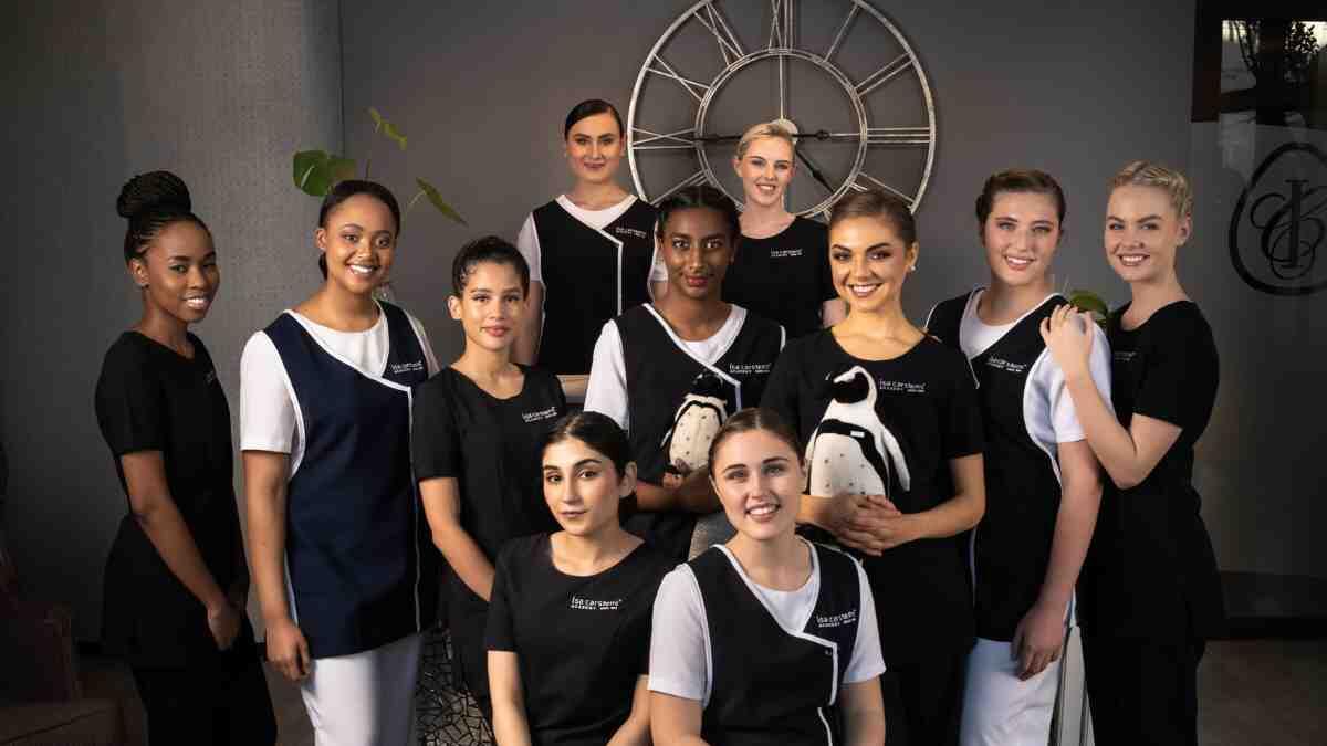 Advanced Aesthetic Therapy students
