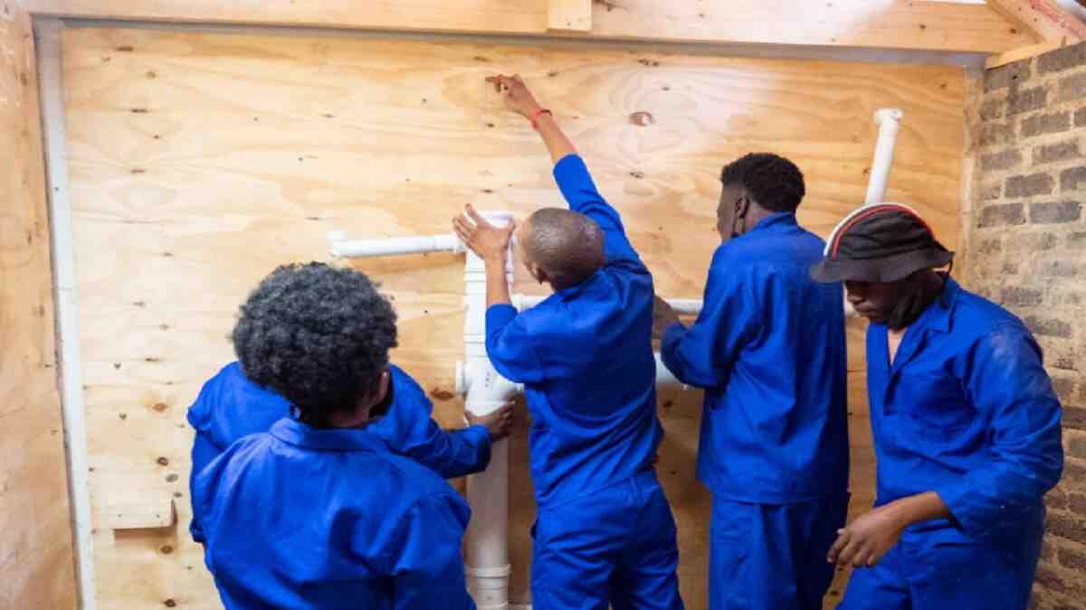 BluLever Apprenticeships