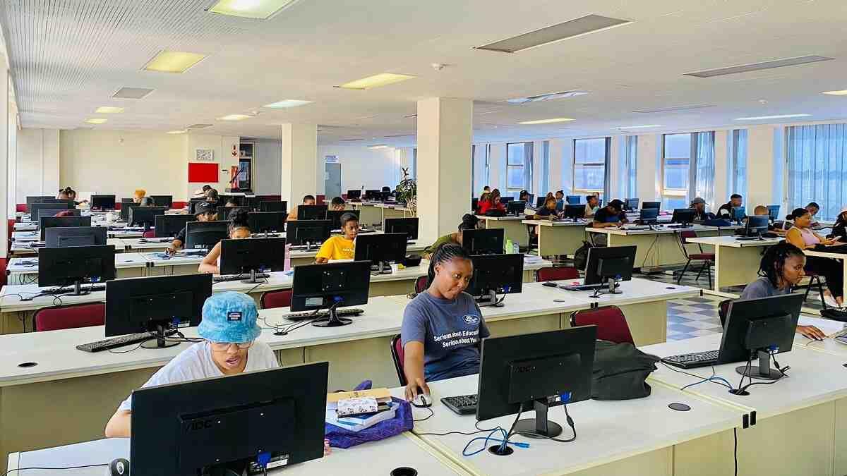 boston city campus students