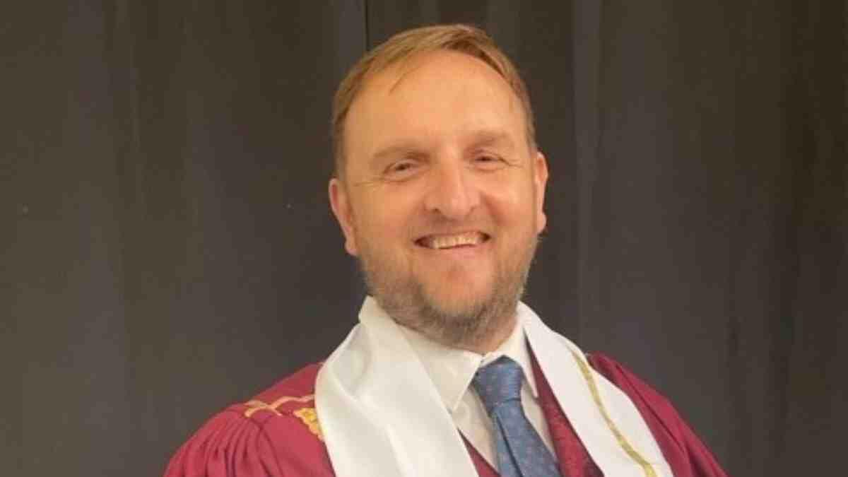 Dr. Hendrik Botha, Head of Institution at boston