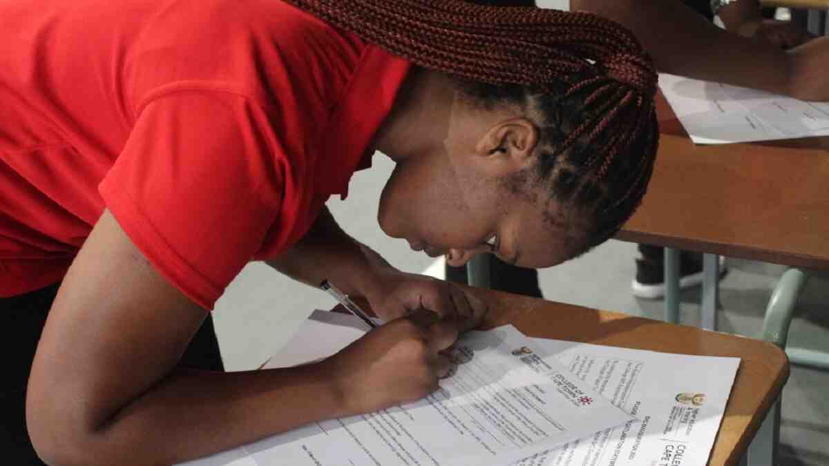 person filling out a college of cape town application