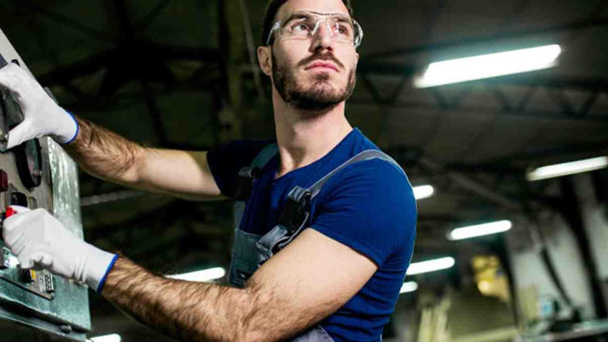 Mechanical Fitter