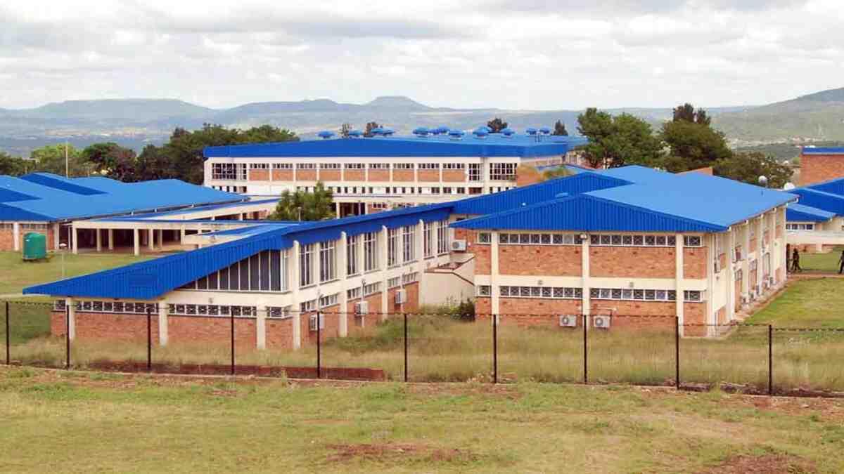 Mnambithi TVET College