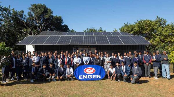 Engen solar-powered