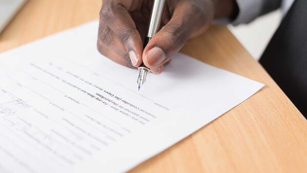 signing document