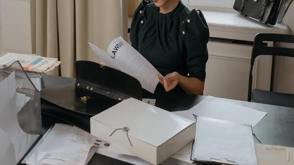Kgeletsane legal representative reads lawsuit document