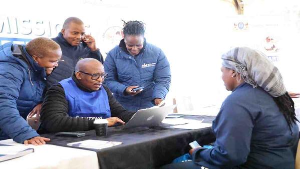 Gauteng Education MEC processing online school admisssion